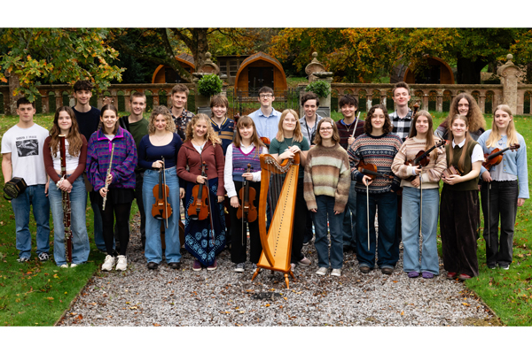 National Youth Folk Ensemble image. Photo by Roswitha Chesher.